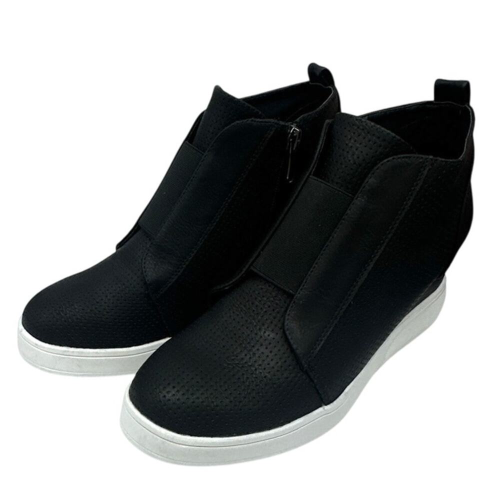 Journee Clara Women's Wedge Sneakers Size 9 Black White